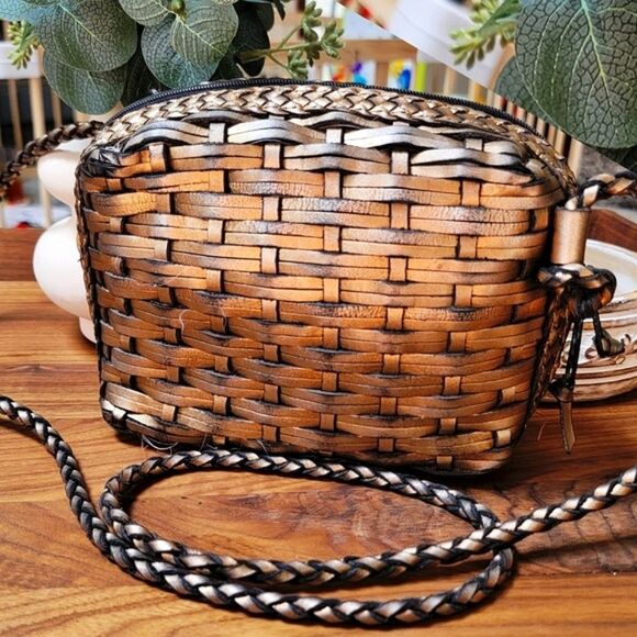 #Vintage #Saks Fifth Avenue Golden Braided Weaved Zip Shoulder Bag Purse: RARE - Picture 9 of 11